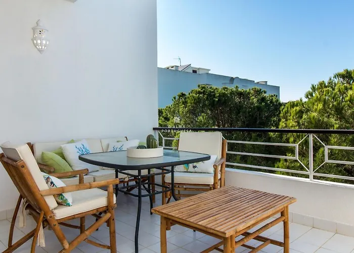 Apartment Salgados Lounge - By Dalma Portuguesa *